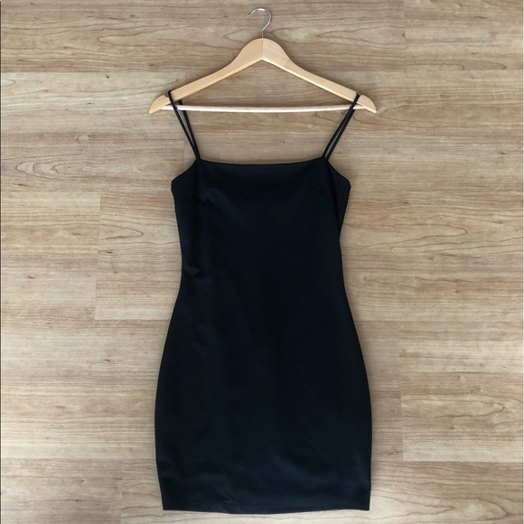 NWOT Lulu’s Mini LBD (Black) - Picture 1 of 3